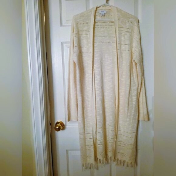 Old Navy Women's Cream Knit Tassel Cardigan NWOT Size Large - Picture 2 of 5